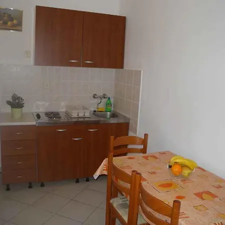 Rovanjska/paklenica Riviera 6794 Apartmán *